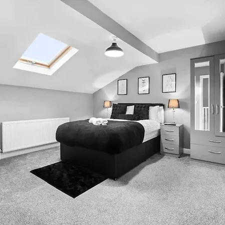 Apartman Showcase Estates